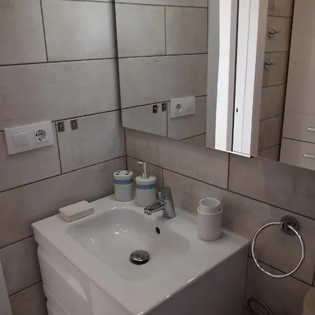 Miramar 28a Apartment